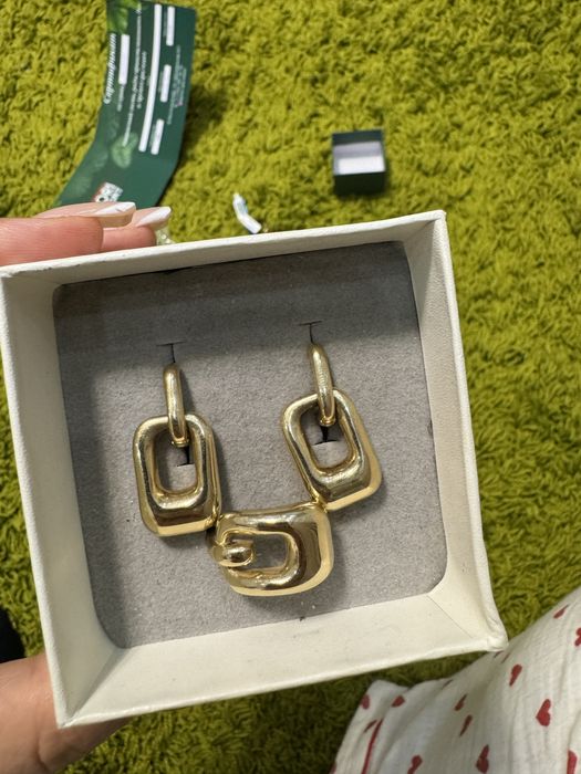 Набор золотых украшений