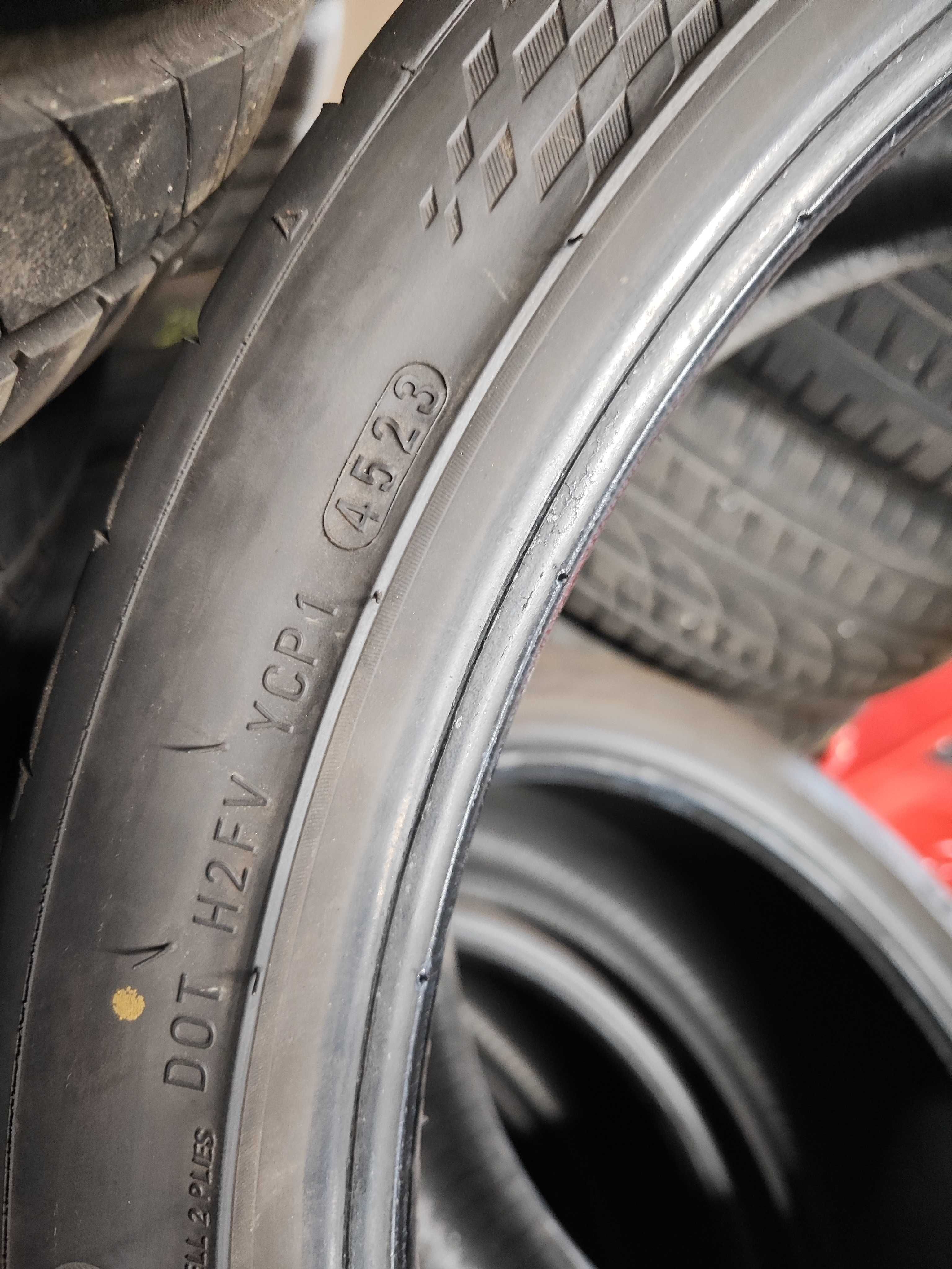 2бр.летни гуми 245/35/20 Kumho
