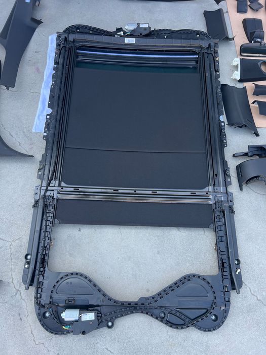 Kit Complet Plafon Negru + Trapa Panoramica Bmw Seria 3 F31