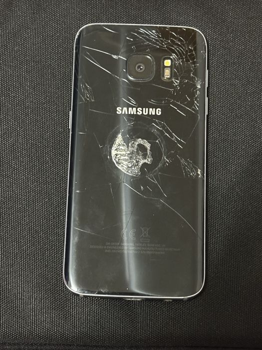 Lot 4 telefoane defecte