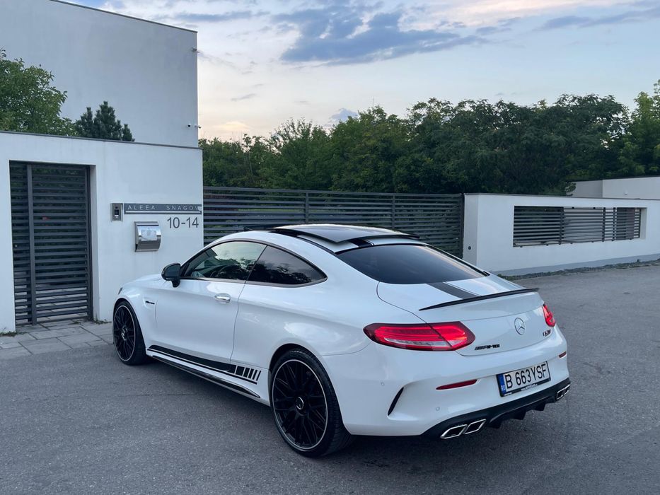 Mercedes-Benz C63 AMG V8 Bi-Tubo 476 CP SpeedShift MCT 7-Speed