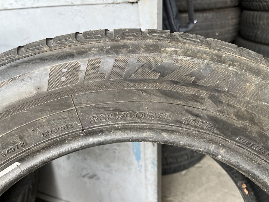 4 бр. зимни гуми 235/60/18 Bridgestone 5,2-6 mm DOT 3215