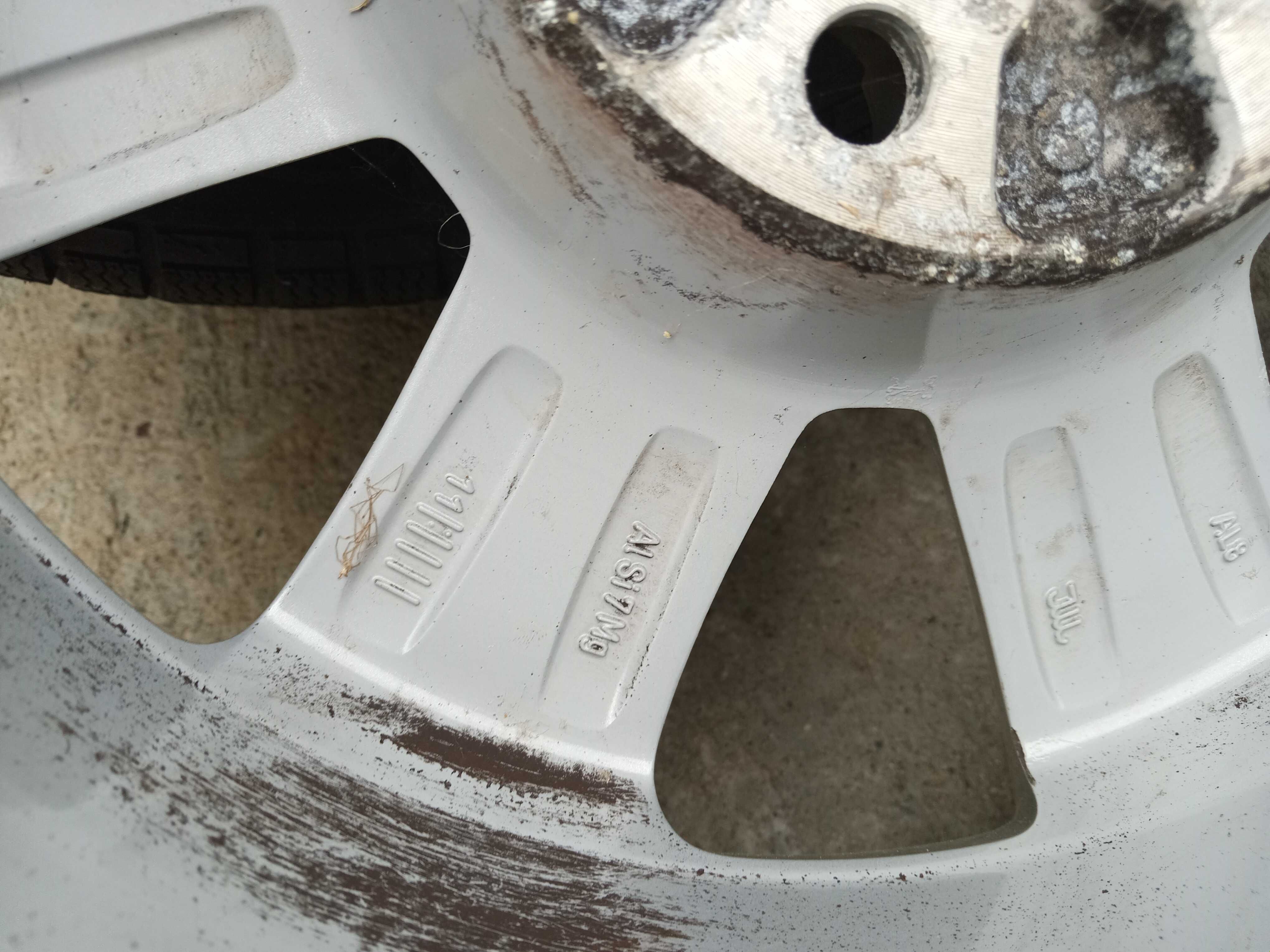 Оригинални лети джанти Audi A1 15" 5x100
