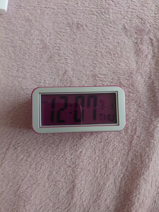 Настолен часовник