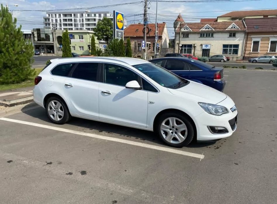 Opel Astra J 2.0 CDTI 165cp