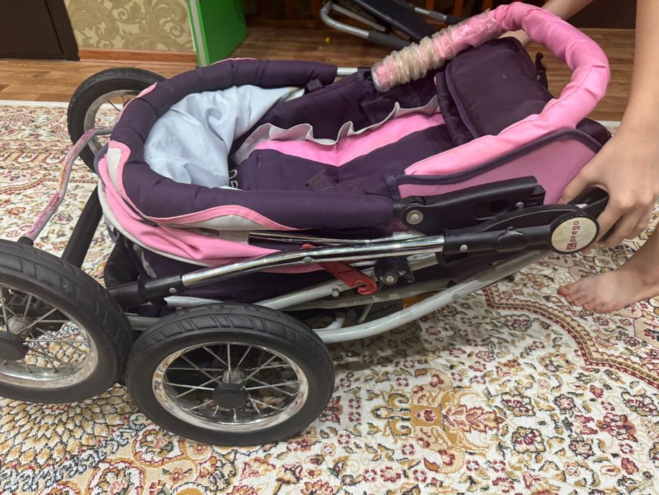Детская коляска в хорошем состоянии