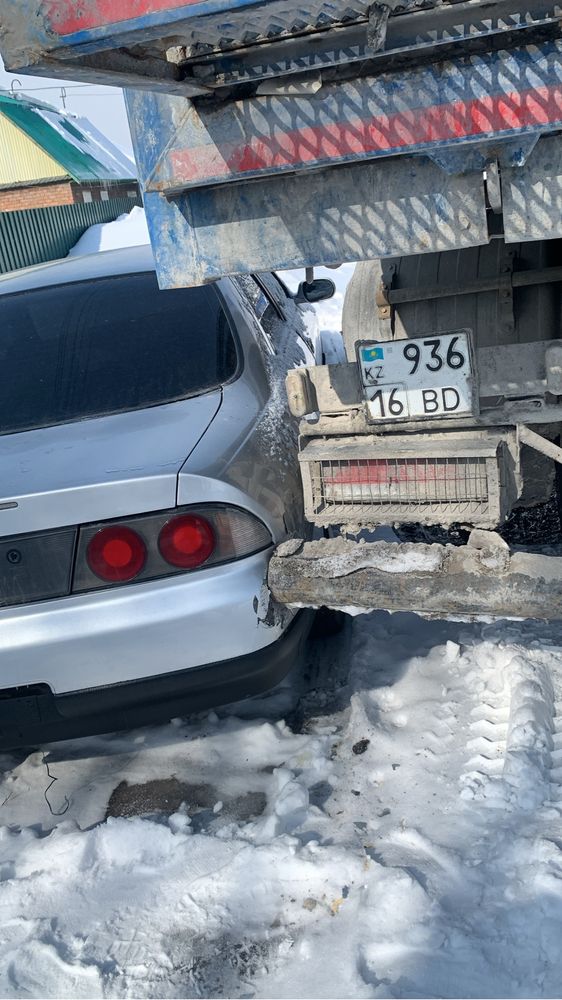 Nissan skyline r33