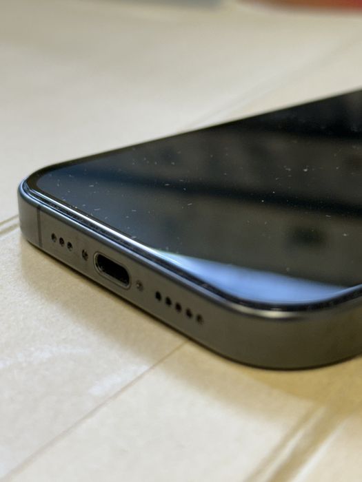 Iphone 15 Pro 256gb + Подаръци!