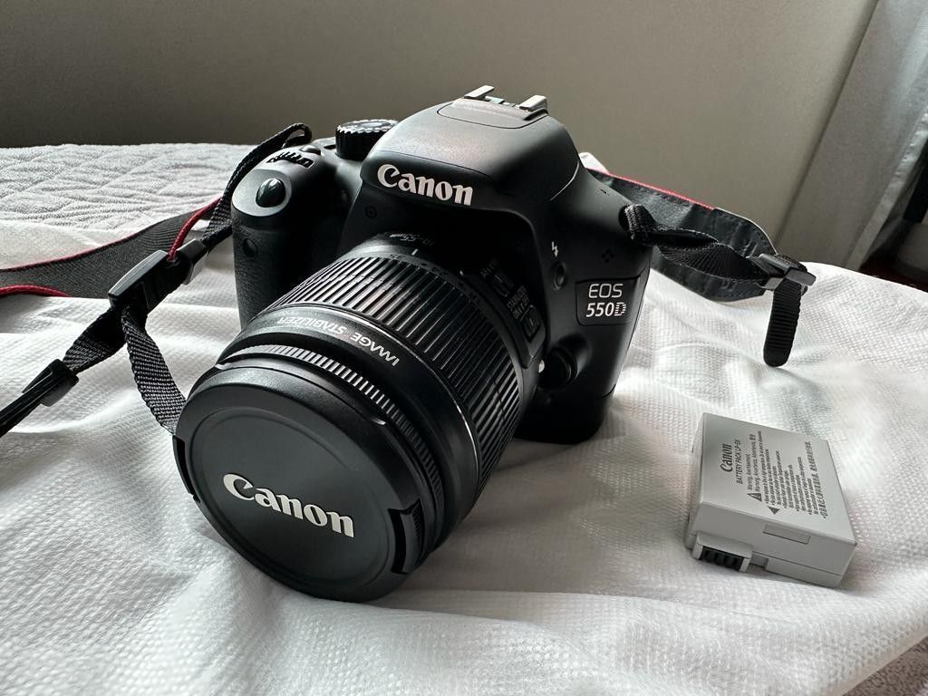 Canon eos 550d 8gb + bonus