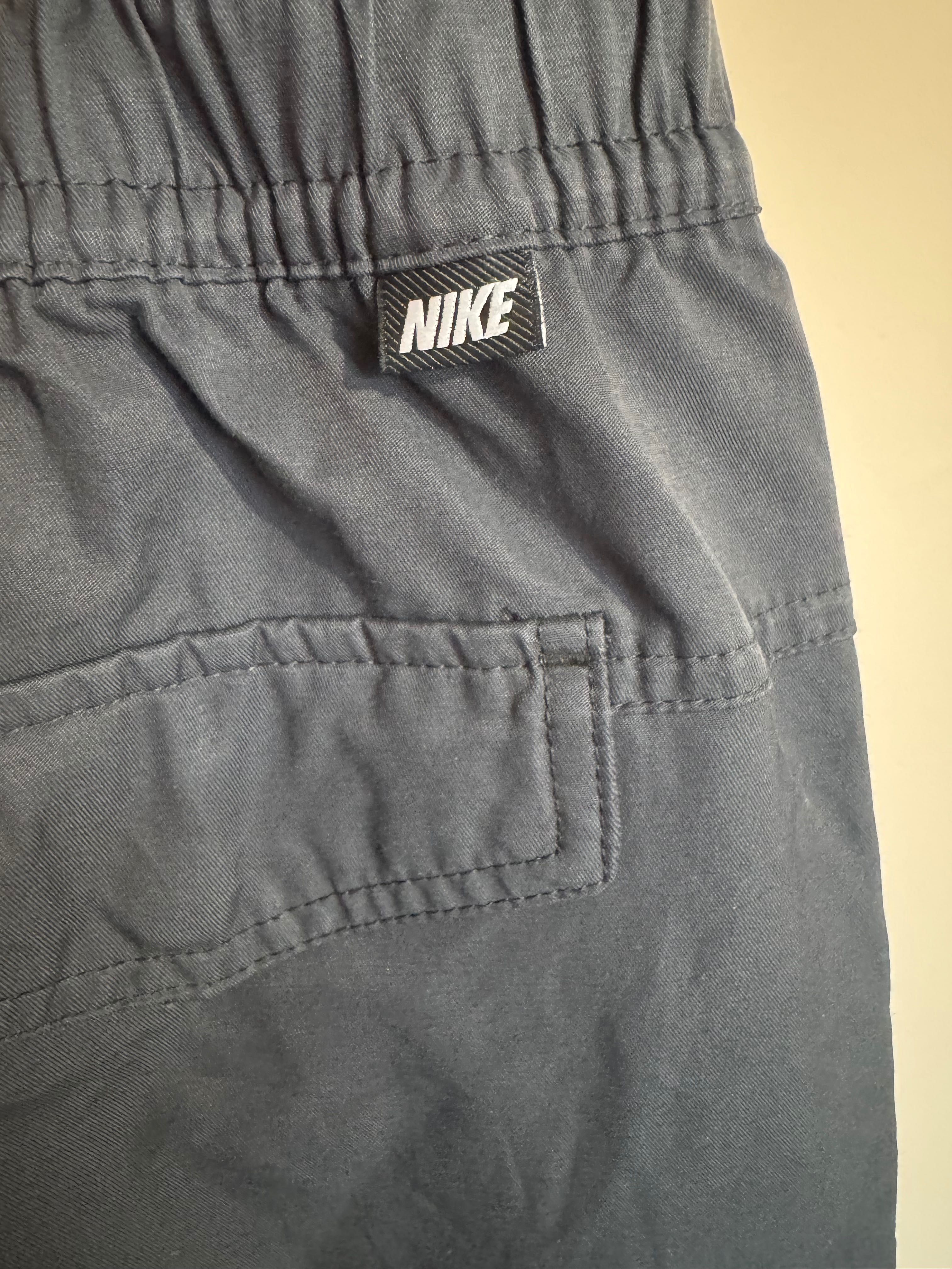 2 броя Спортен панталон Nike.