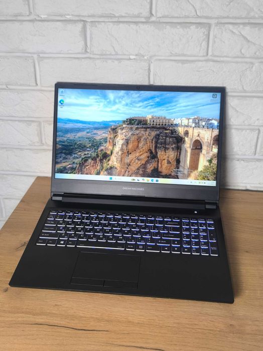 Игровой GTX 1650, i5-9300H ноутбук Dream machines