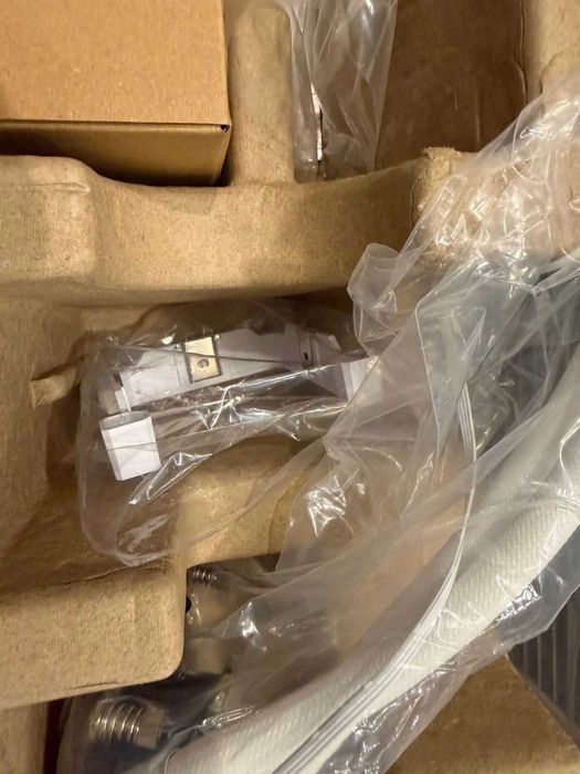 Охладител за процесор Lian Li HydroShift LCD 360 Fanless RGB - Бял