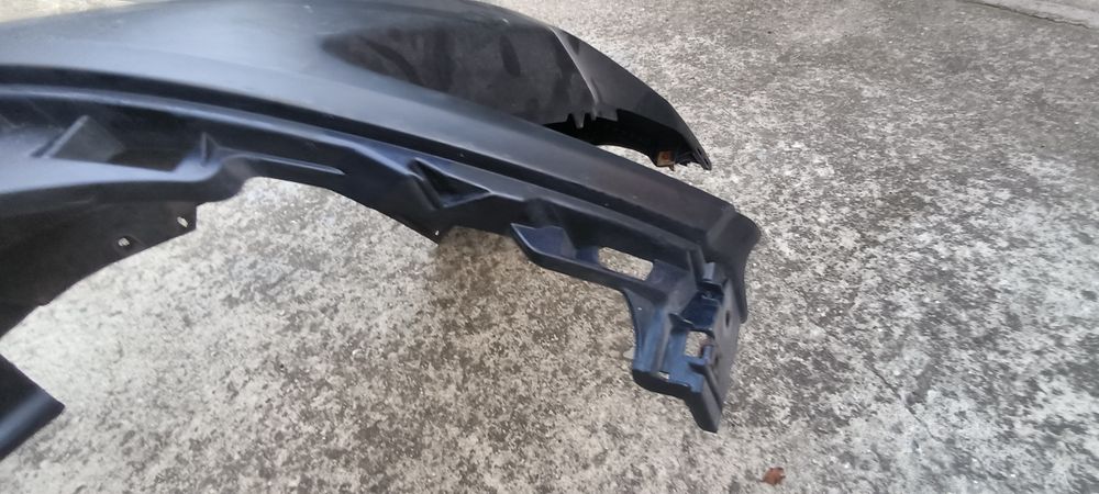 Предна броня Passat B6