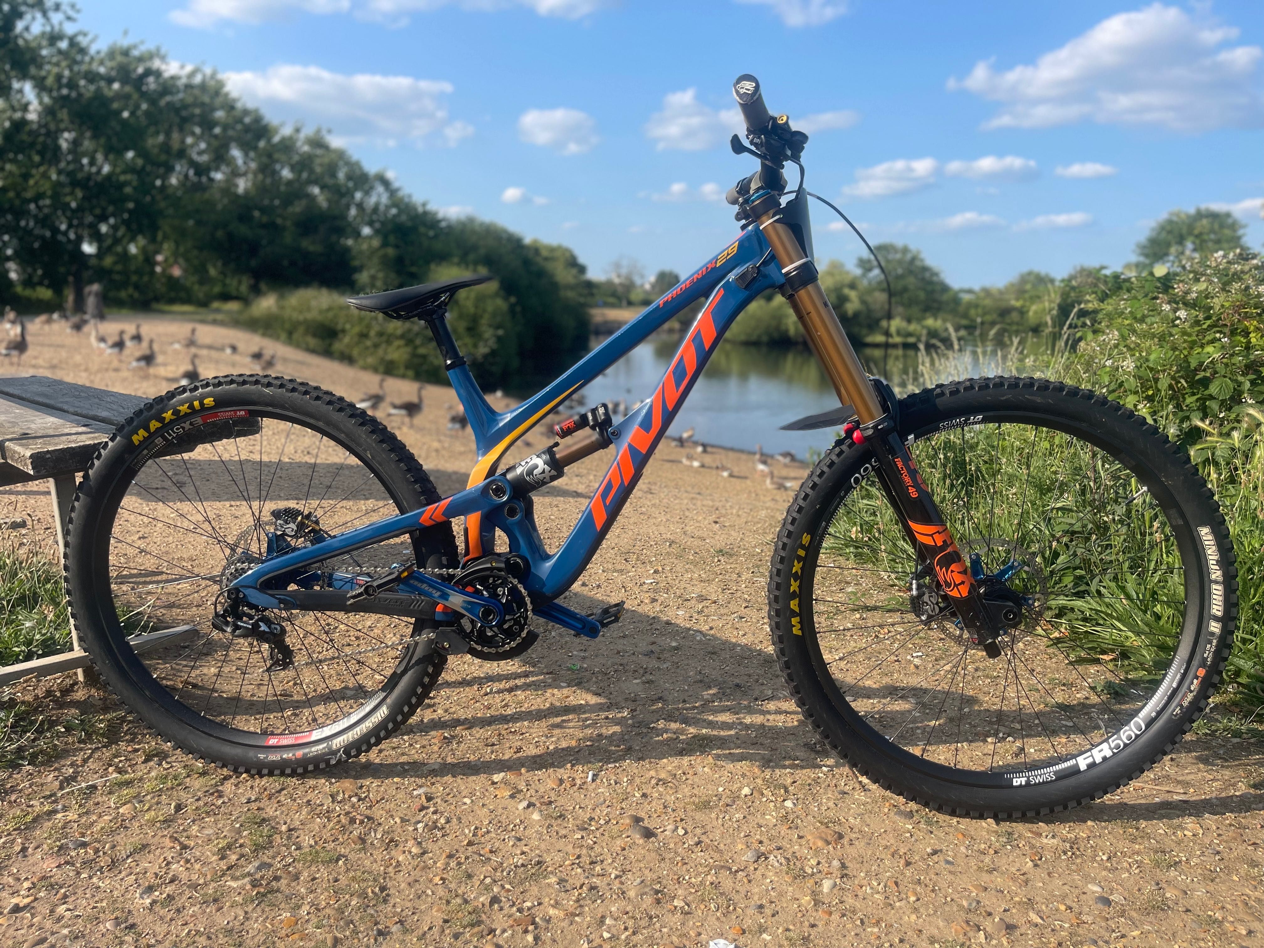 Pivot Phoenix Dh 29” не trek Specialized scott yt