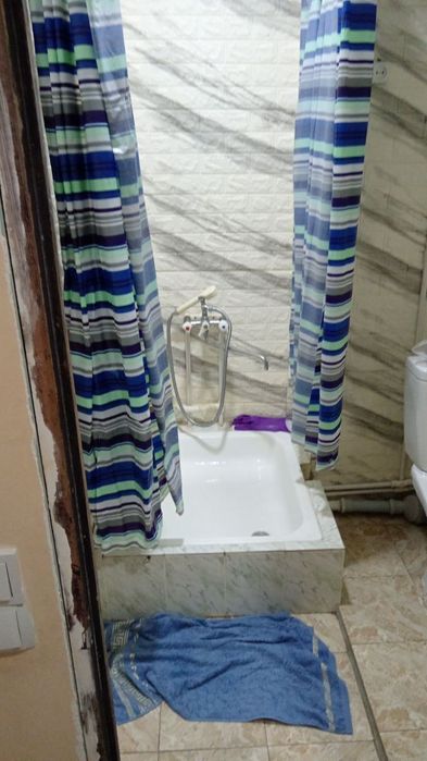 Мало семейка 18²