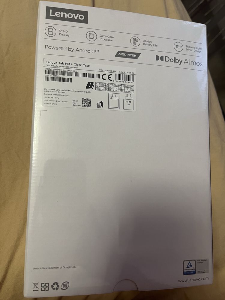Tableta lenovo tab M9 64 gb +clear case