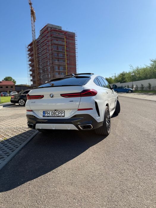Vând x6 ozn 2022 impecabil pachet M  accept test fără daune km 80000
