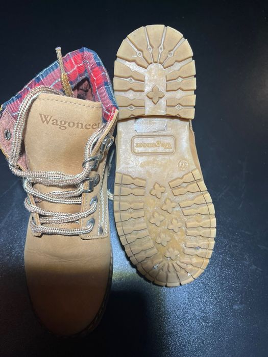 Ghete din piele naturala