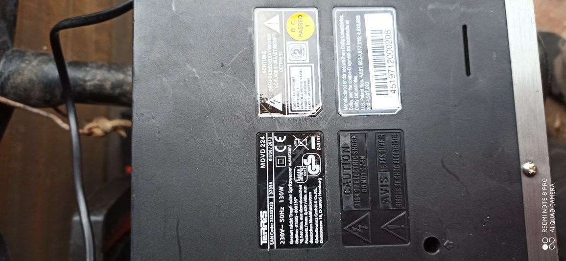 Уникално DVD с USB , айпод , мемори карта