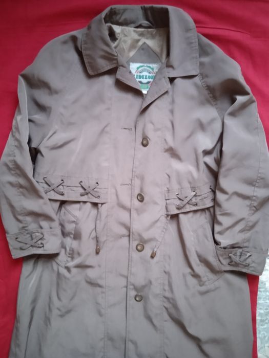 Плащи,куртки молодёжные