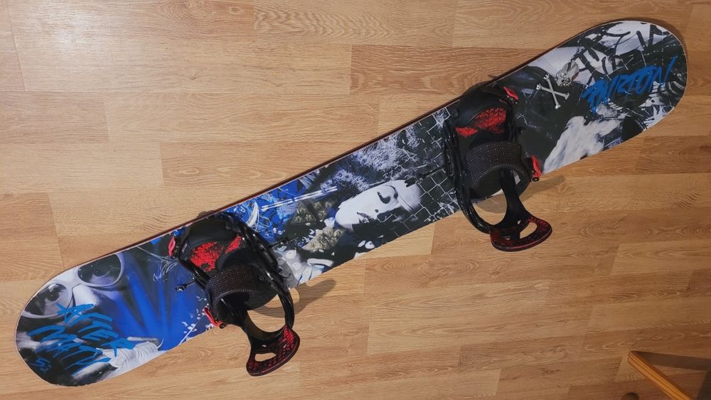 Placa snowboard Burton Channel 152 cu legături Burton Scribe EST