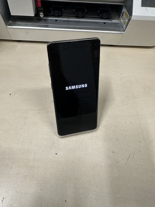 Samsung s10 plus / 128 gb / garantie / impecabil ca nou