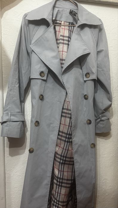 Тренч женский в отличном состоянии