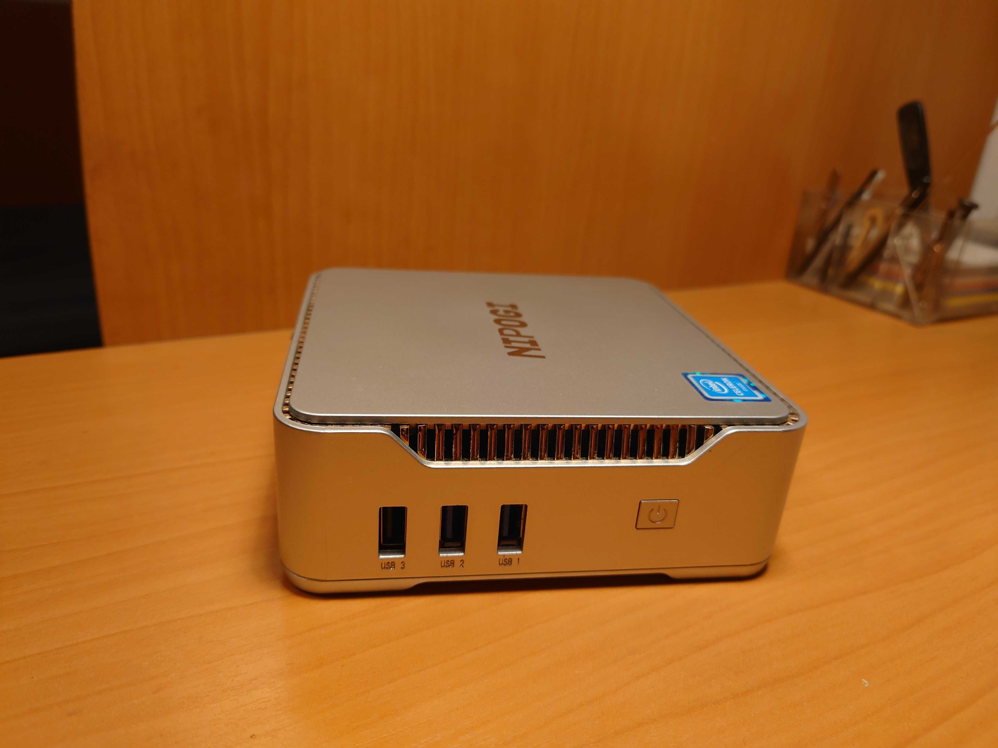 Mini PC NiPoGi GK3V -- 2.7 GHz Quad Core, 8GB DDR4, 128GB SSD, 1TB HDD