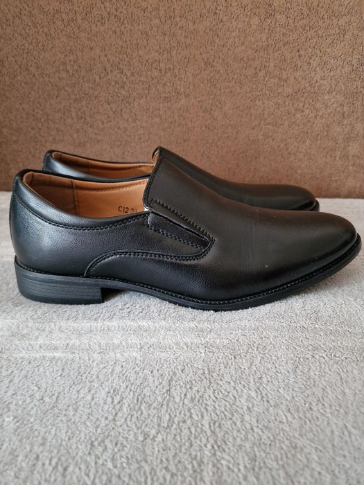 Pantofi de bărbați