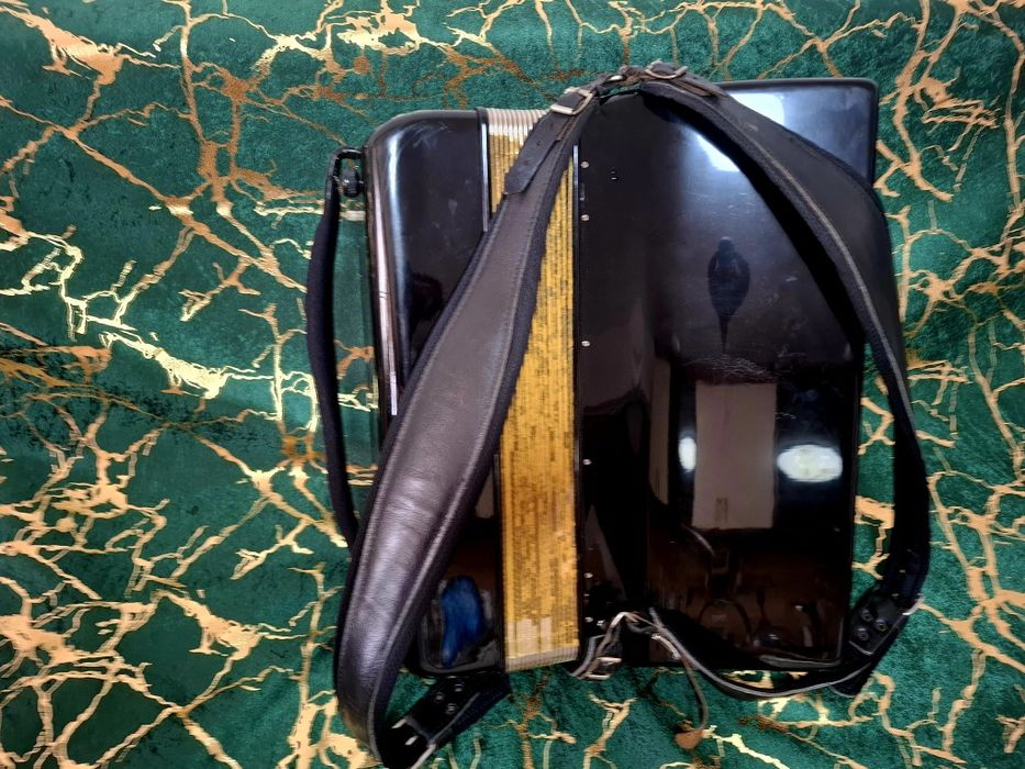 Acordeon Hohner Lucia IVP NEGOCIABIL