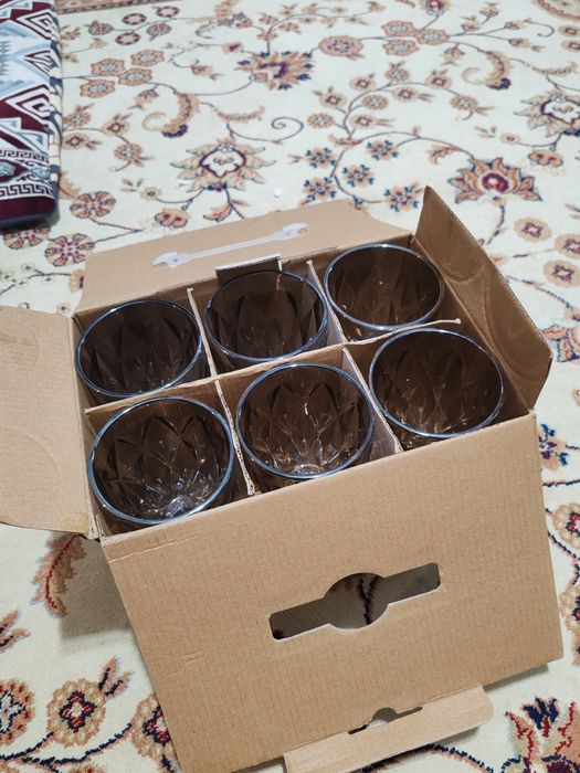 Продам набор бокалов.