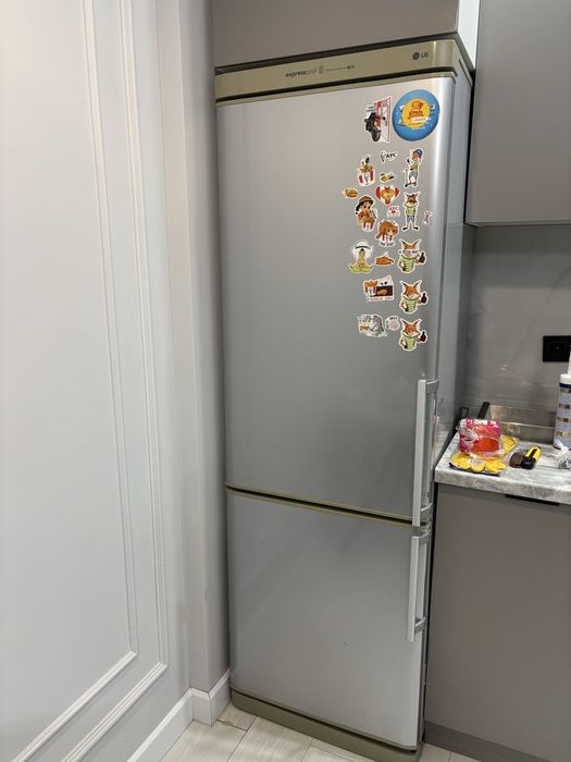 Продам холодильник б/у