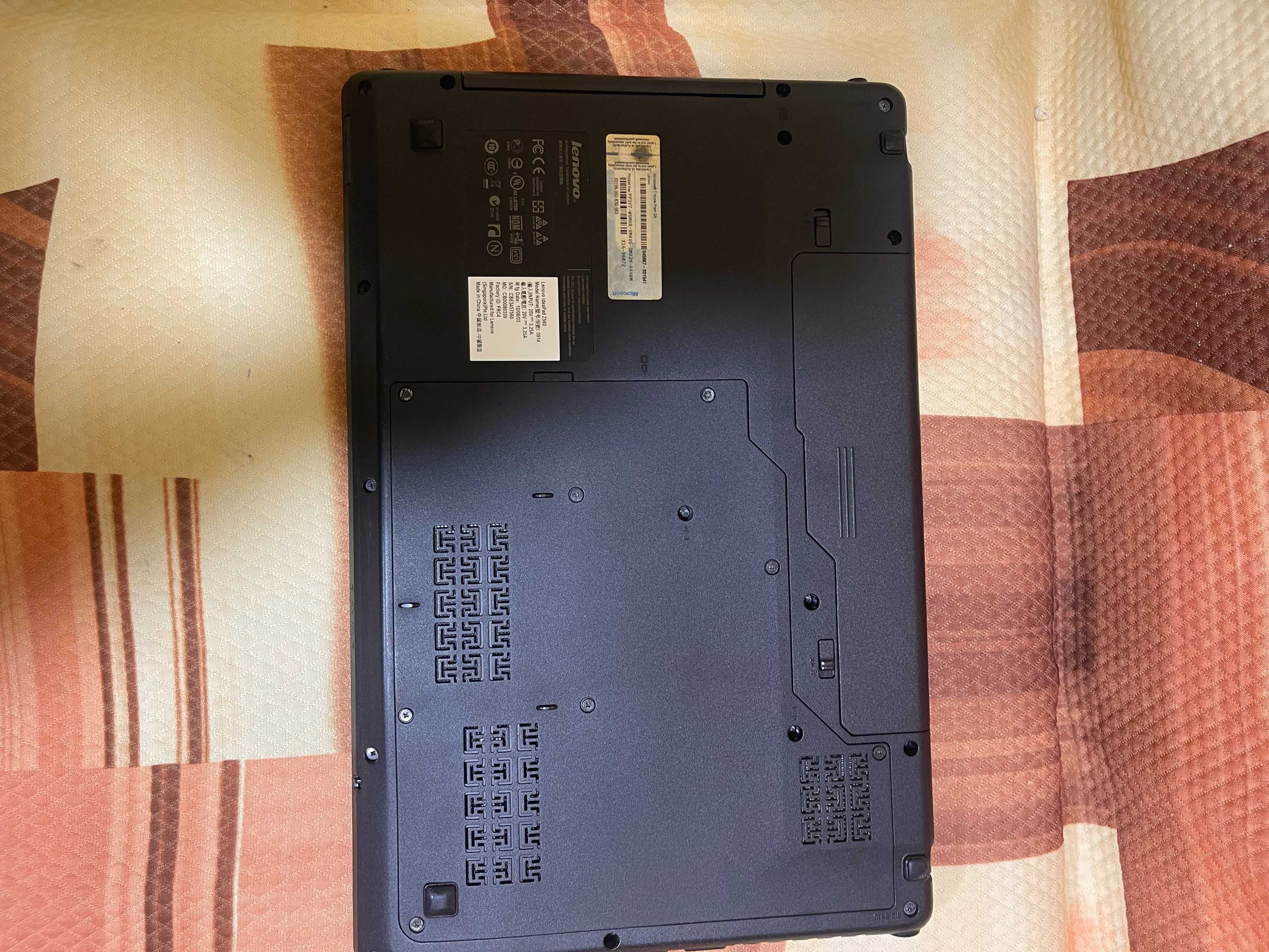 лаптоп Lenovo Win7PC