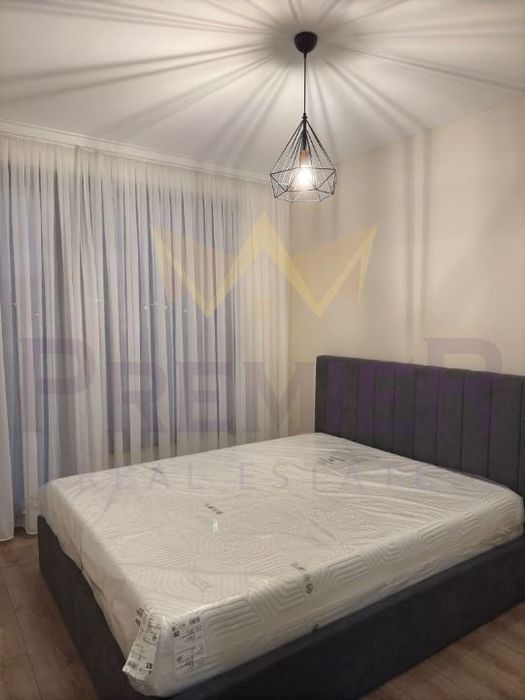 Дава се под наем Тристаен апартамент в Варна, Автогара - 85 кв.м за 714 € - Снимка #4