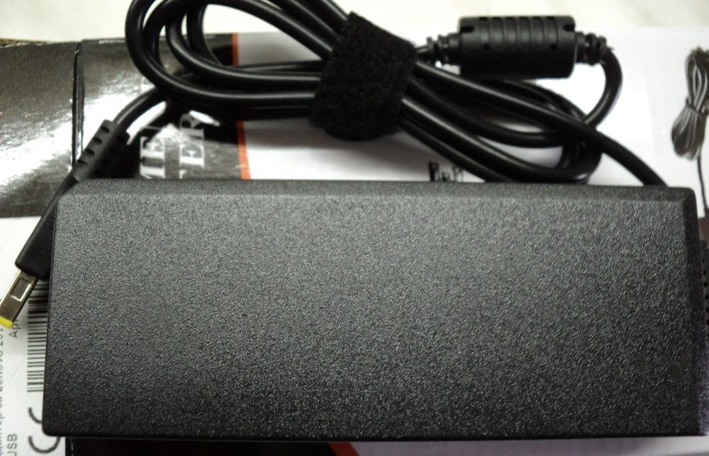 Alimentator Laptop IBM-Lenovo 20V, 4,5A NOU
