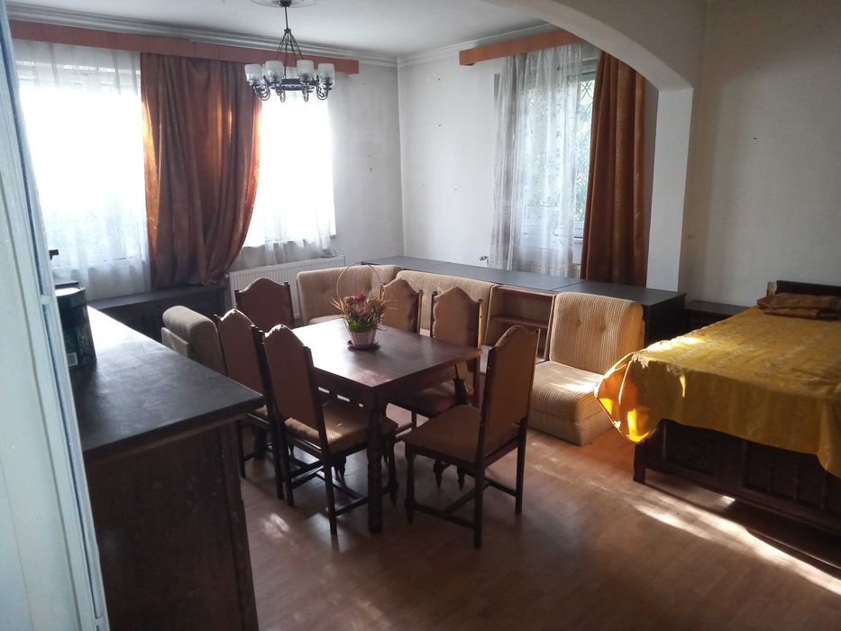 Casa plus teren suprafata totala 927 mp, PLOIESTI, str. 13 Decembrie.