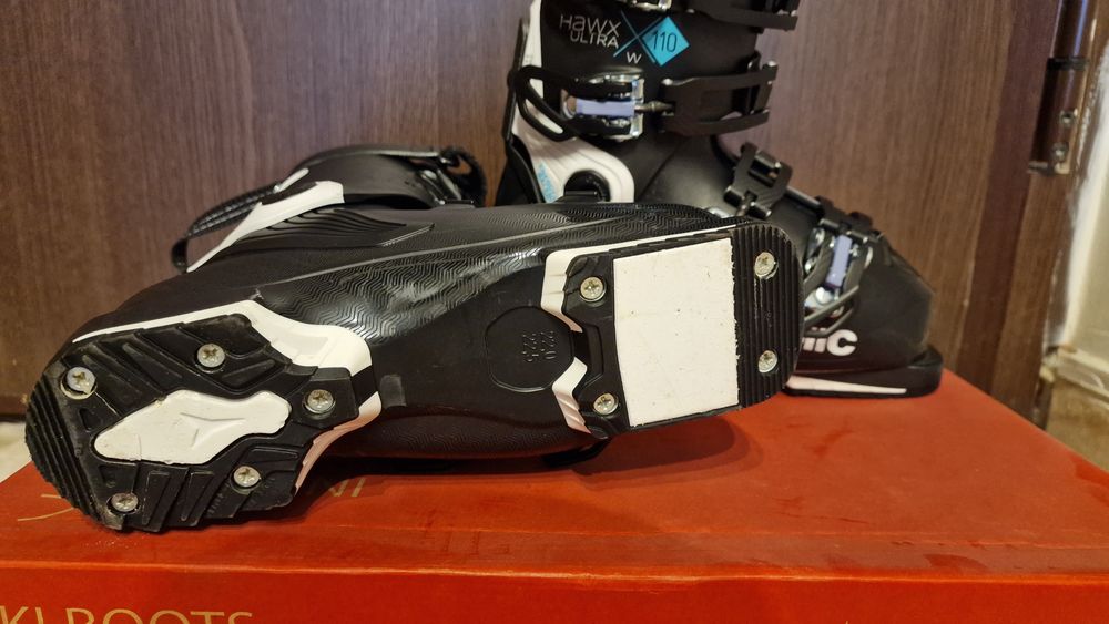 Atomic hawx ски обувки 22-22,5
