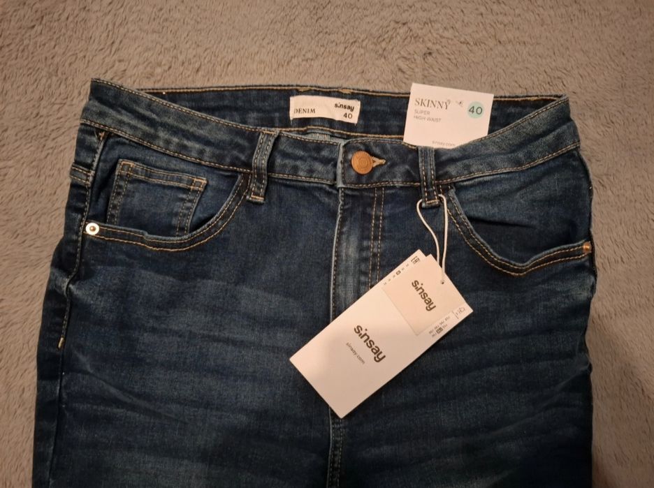 Blugi Sinsay  marimea 40