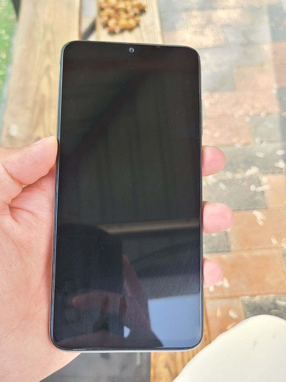Redmi not 8 pro sotiladi aybi rasmda yaxshilab koring