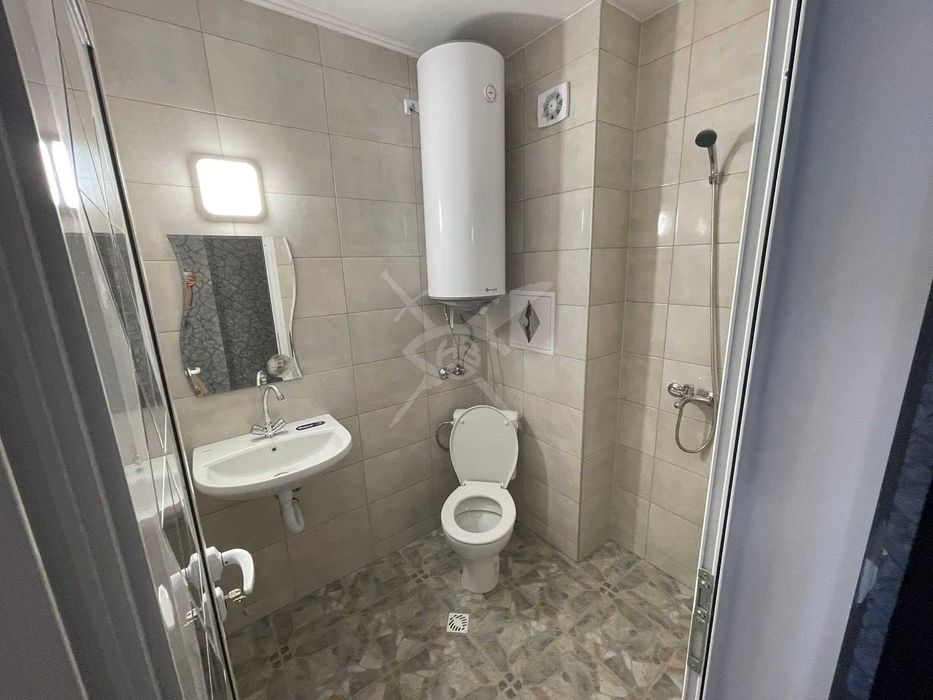 Продава се Двустаен апартамент в Бургас, Меден рудник - зона А - 86 кв.м за 1074 €/кв.м - Снимка #8