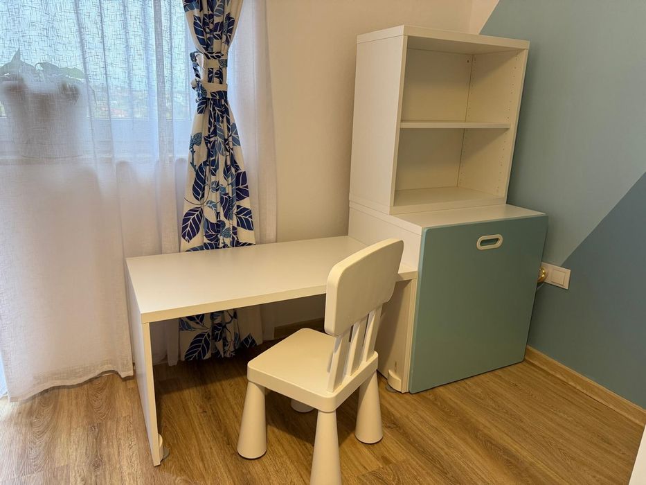 Set mobilier IKEA pentru camera copii