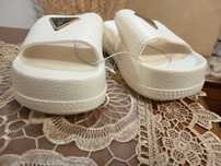 papuci dama albi si roz guess