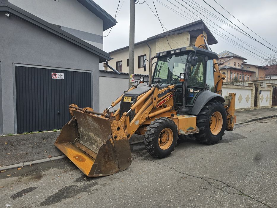 Buldoexcavator Case 580 Sr din 2008