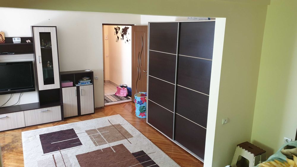 Apartament 1 camera in chirie