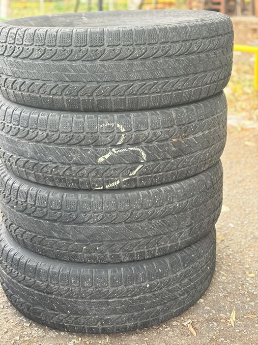 50 лева 4 броя BFGoodRich 225/65 R17