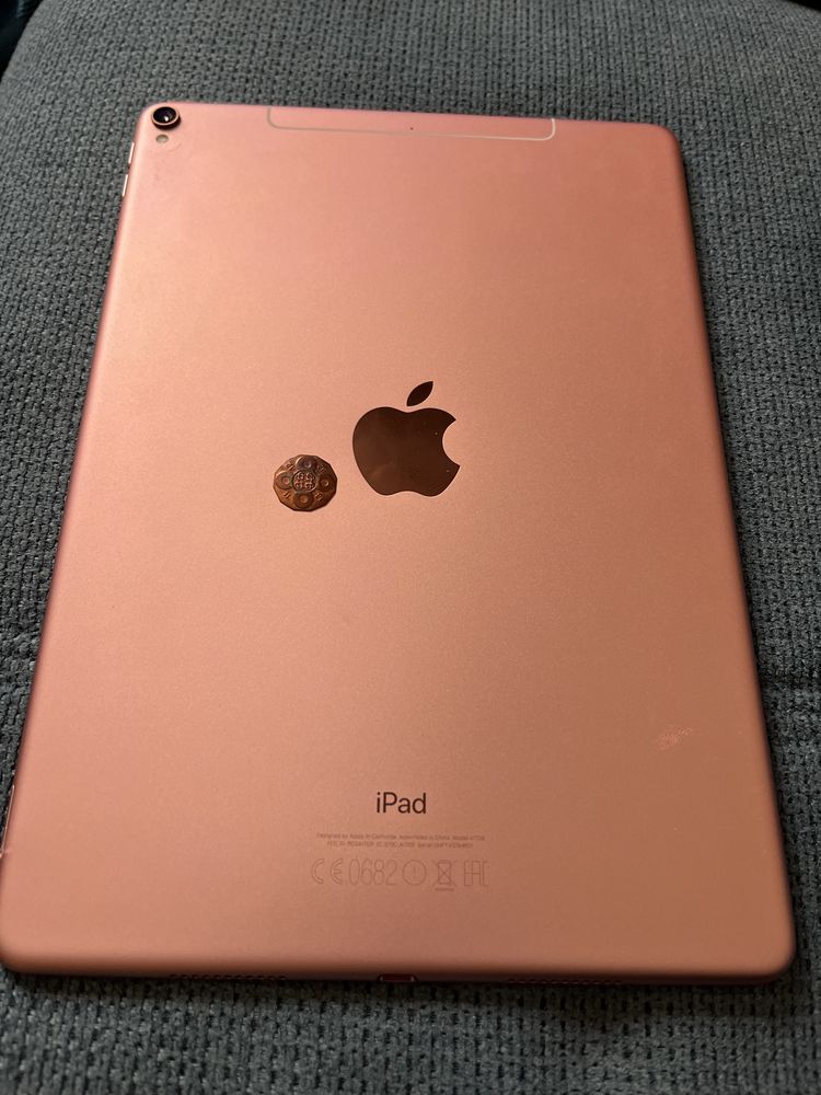 Ipad pro A1709 на части