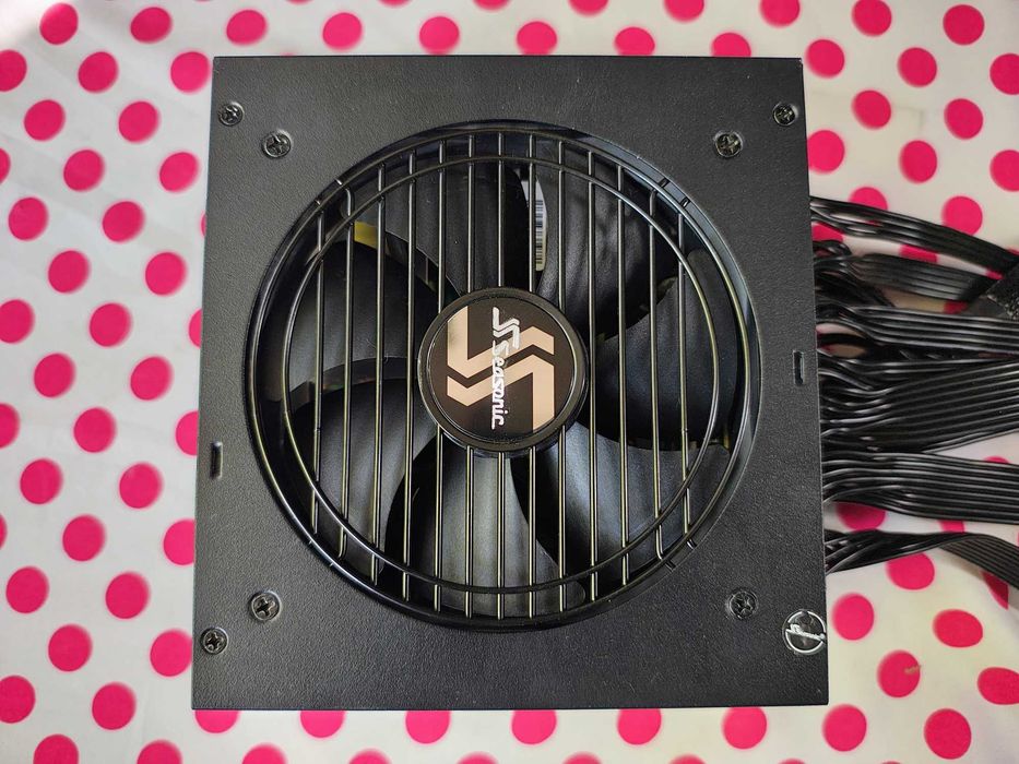 Sursa Full Modulara Seasonic Focus, GX-650 80+ Gold, 650W.