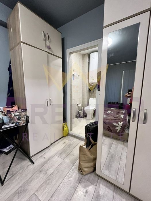 Дава се под наем Двустаен апартамент в Варна, Колхозен пазар - 40 кв.м за 408 € - Снимка #3