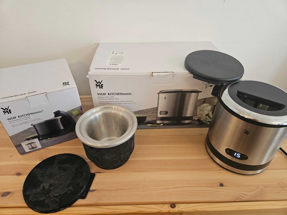 Машина за сладолед WMF KitchenMinis 3в1 допълнителна сладоледена кутия