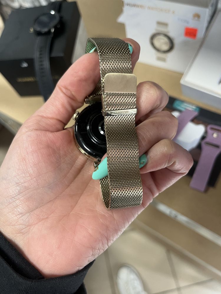 Смарт часовник Huawei watch GT 4